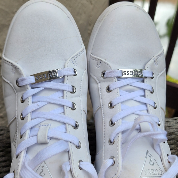 Guess Women's Classic White Lace-Up Sneakers - Picture 4 of 4